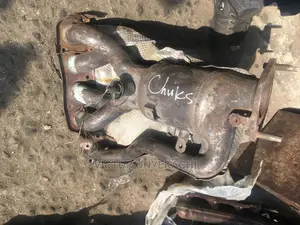Engine Catalyst Toyota Camry 2020 4 Plug