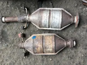 Matchable Flat Catalyst for Any Types of Cars