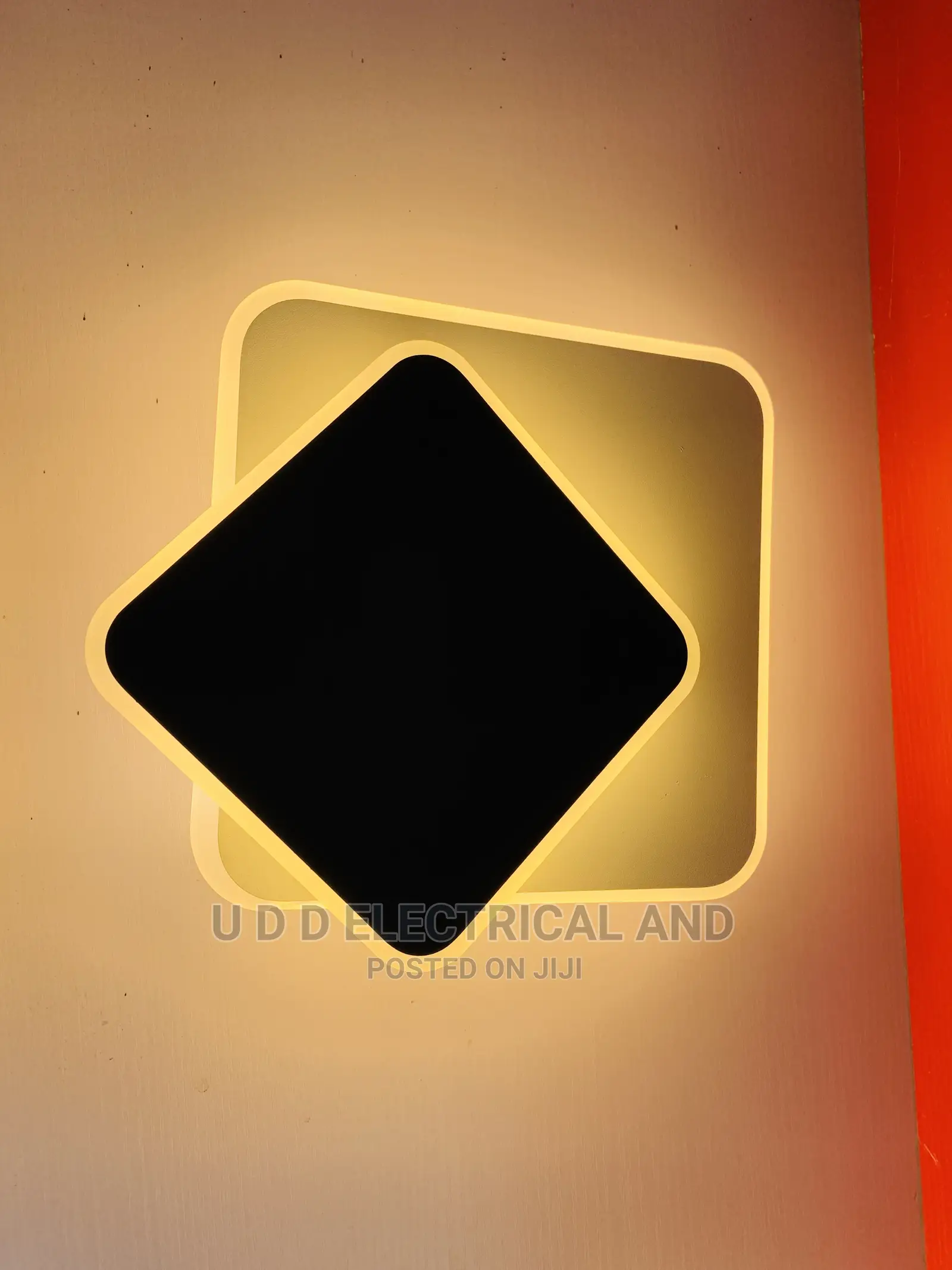 Dubai L E D Wall Bracket Light Very Bright and Quality