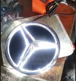 Benz Logo With Light