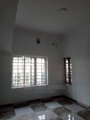 5bdrm Duplex in Adeniyi Jones for rent