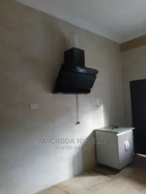5bdrm Duplex in Adeniyi Jones for rent