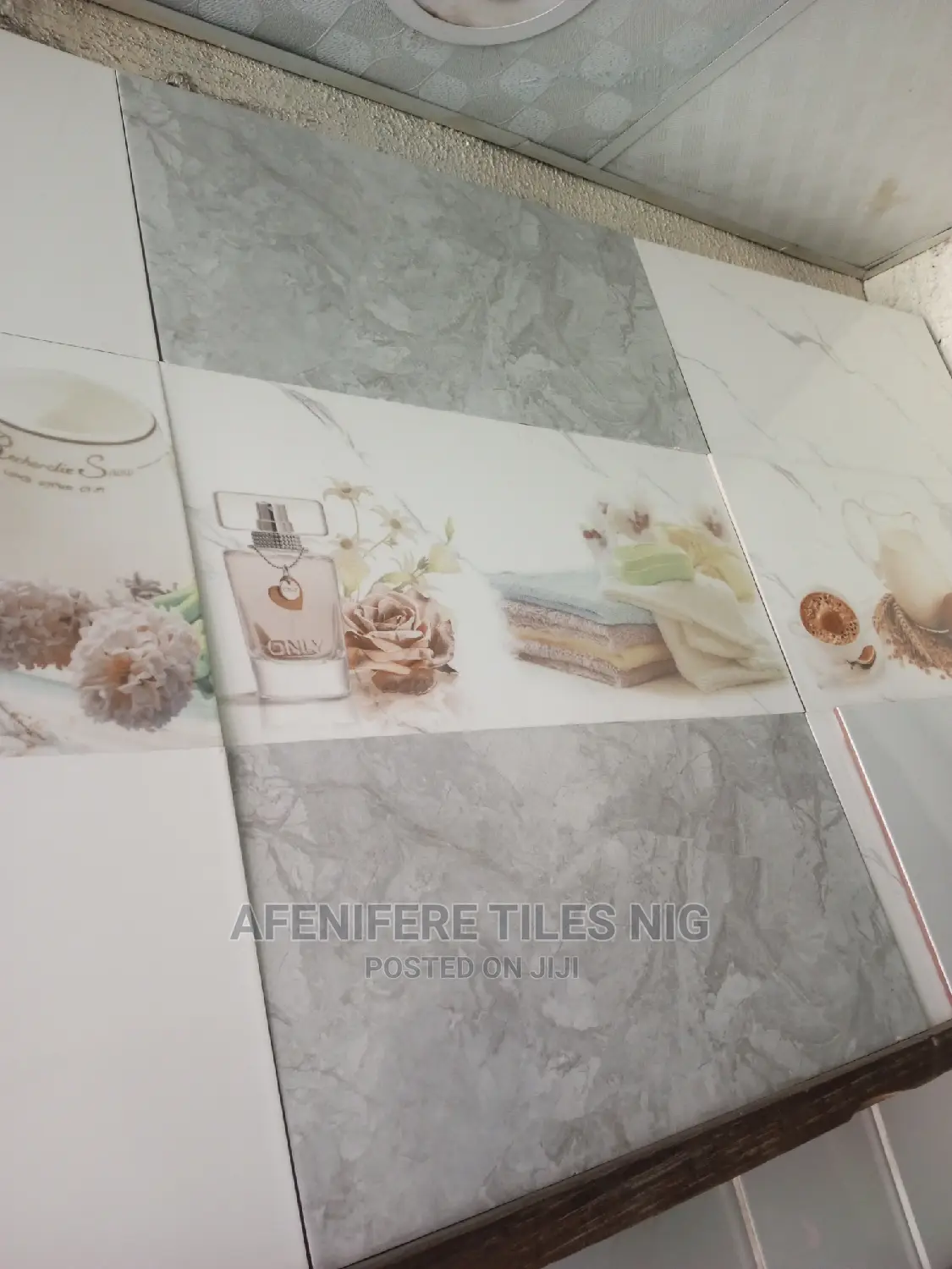 Tiles and Deco