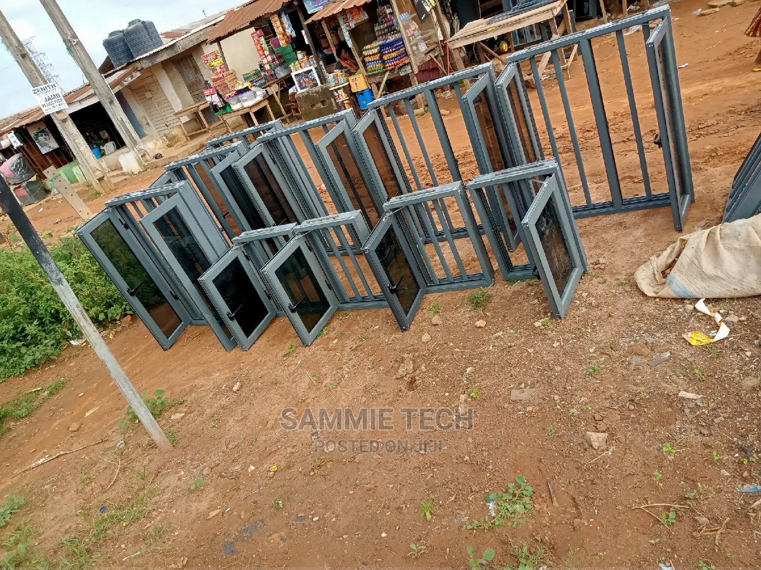 Casement Windows With Inner Buglary and Inner Sliding Net