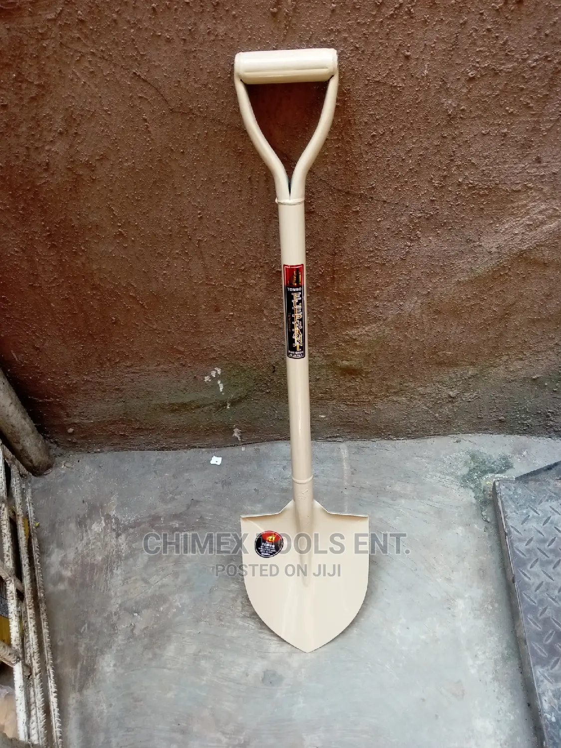 Hand Shovel Shad