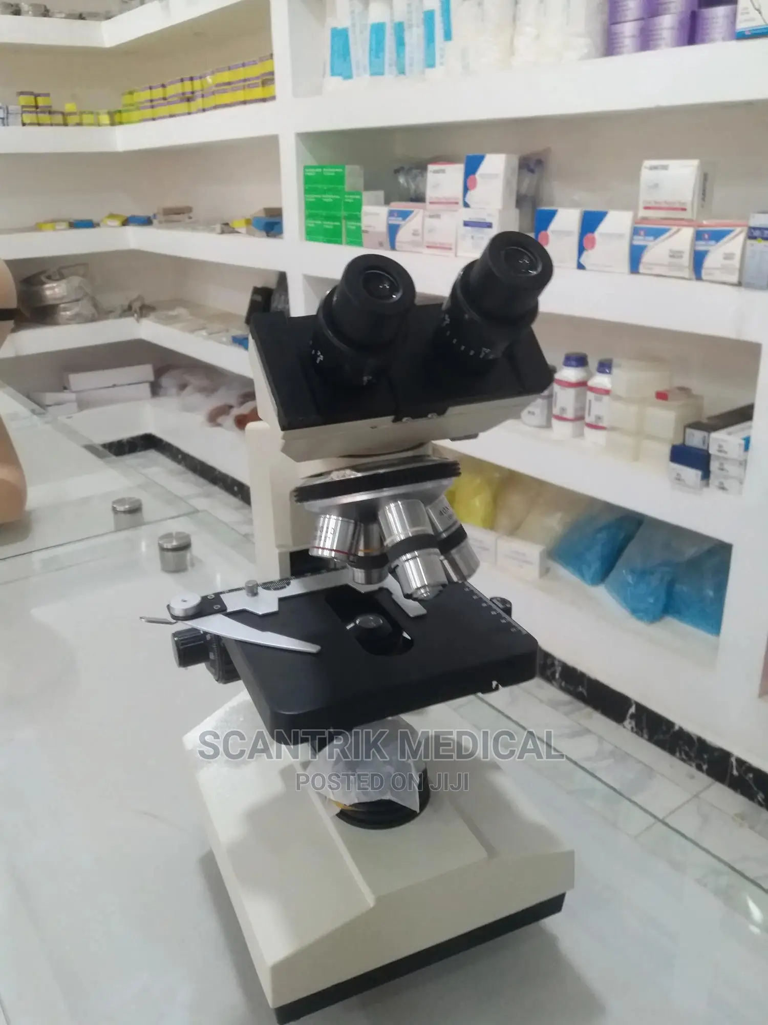 40x-1600x Biological Binocular Microscope With Machanical