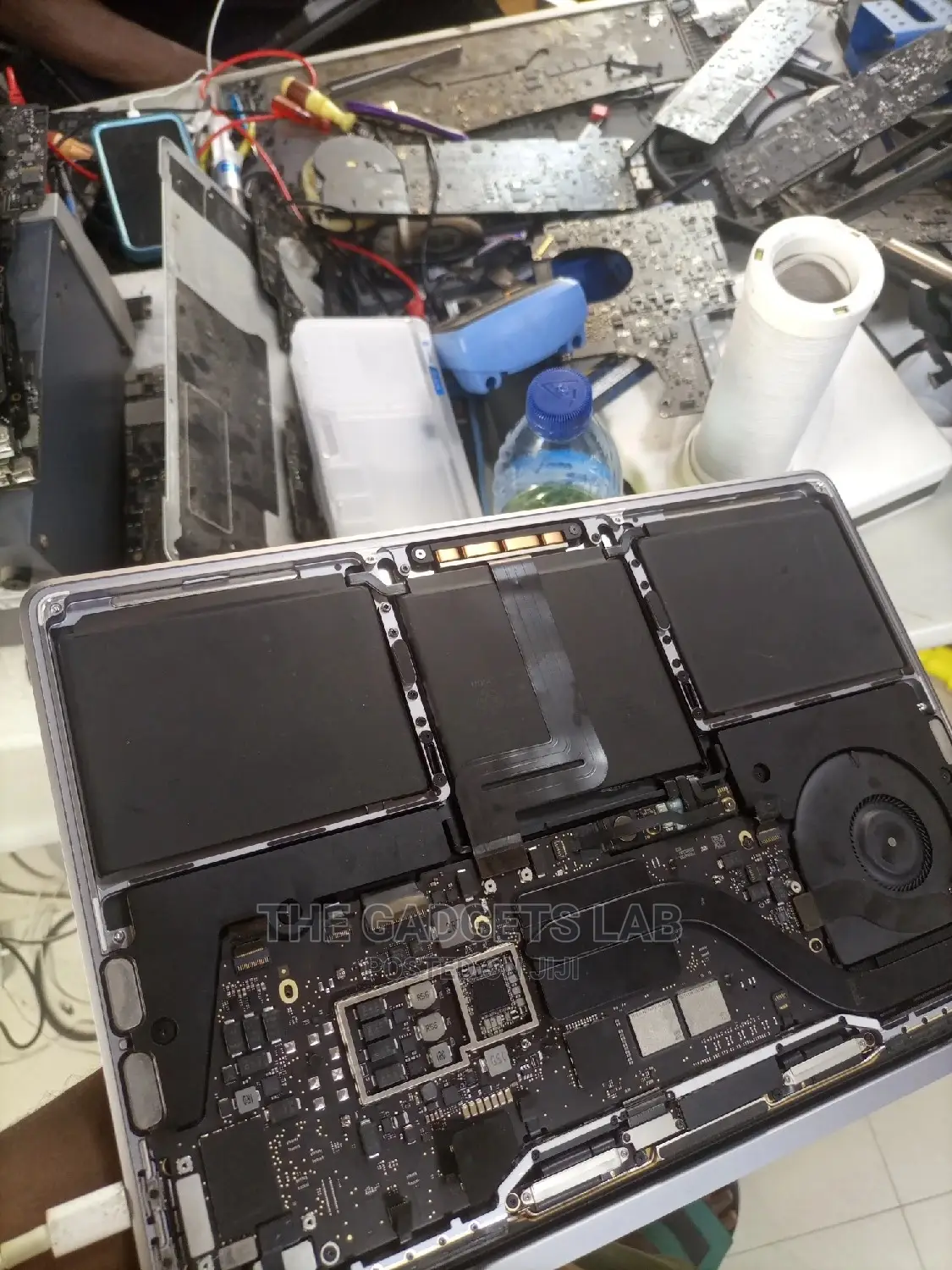 Macbook Repair and Servicing.