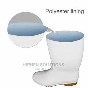 Quality and Powerful Raining Safety Boots