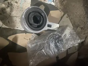 Low Arm Bushing Ford Explorer 2012 2013 2014 2015 2016 2017