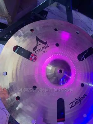 Quality Zildjian 16 Inch a- Custom EFX Crash Cymbal