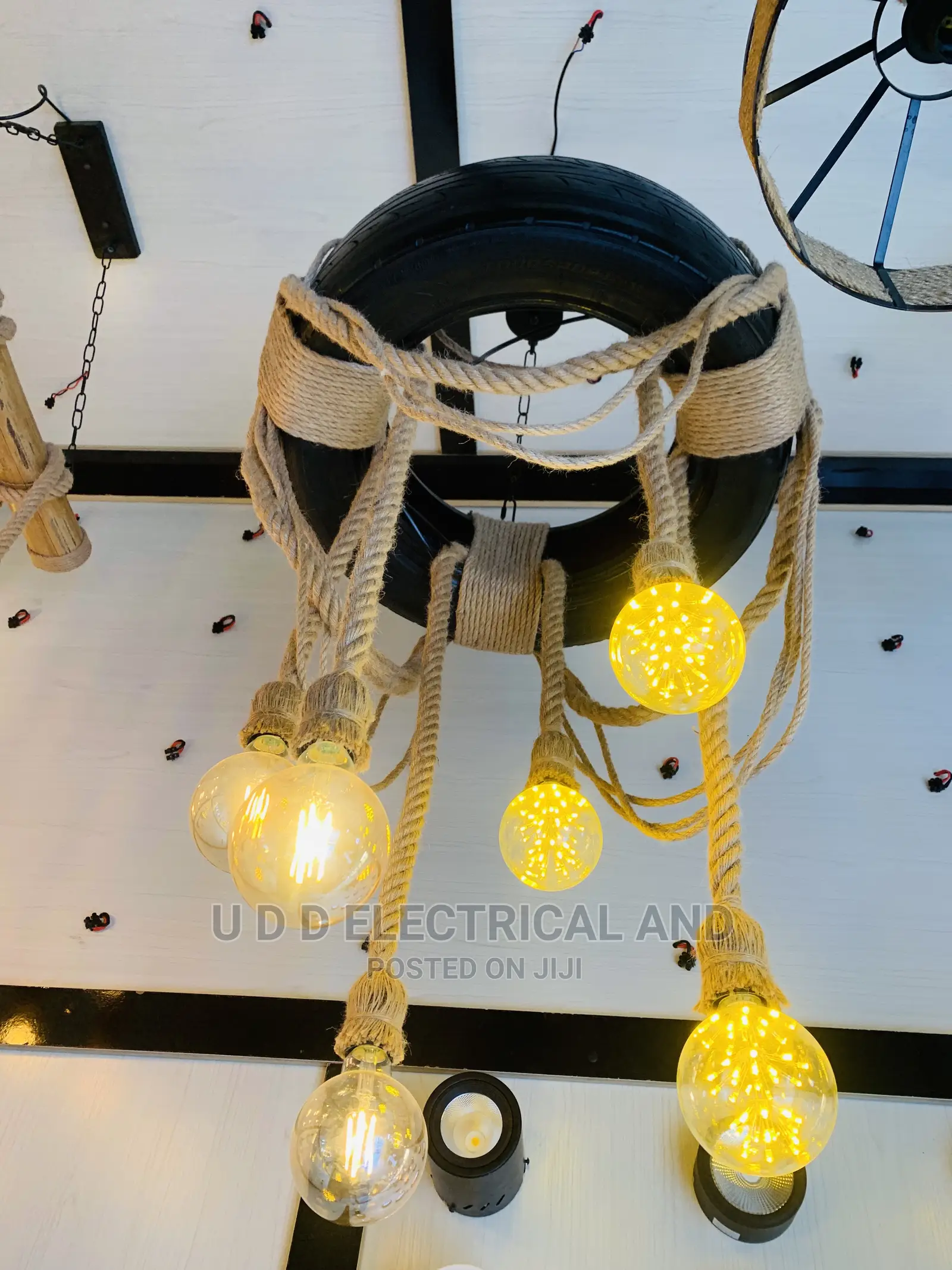 Magnificent Dropping Chandelier Light By6 With Bulb