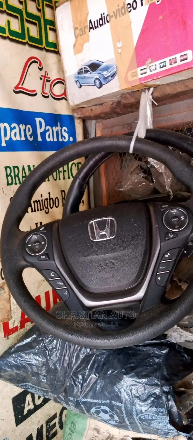 Steering Wheel for Honda Pilot 2018/2020 Model in Yaba Vehicle Parts