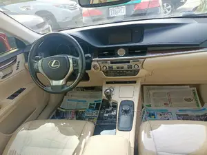 Lexus ES 350 FWD 2014 Red