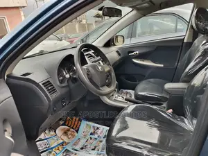 Toyota Corolla 2013 Blue
