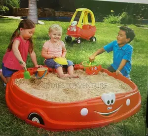 Little Tikes Cody Coup Sand Box