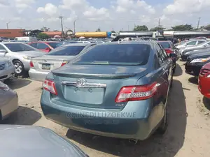 Toyota Camry 2010 Blue