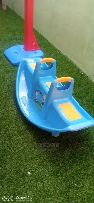 Star Seasaw for 2 or 3 Kids