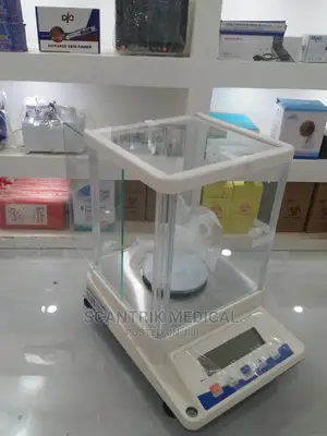 High Quality Analytical Weighing Balance