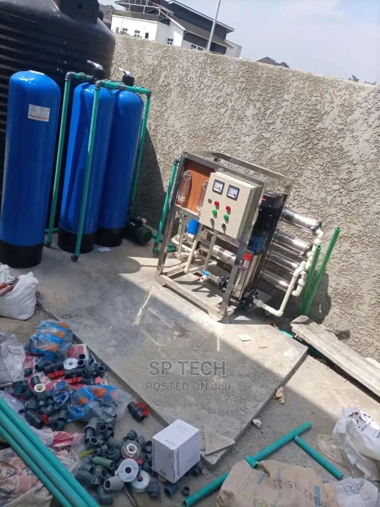 Reverse Osmosis Machine