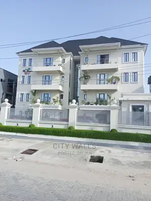 Photo - 3bdrm Penthouse in Lekki Phase 1 for Rent