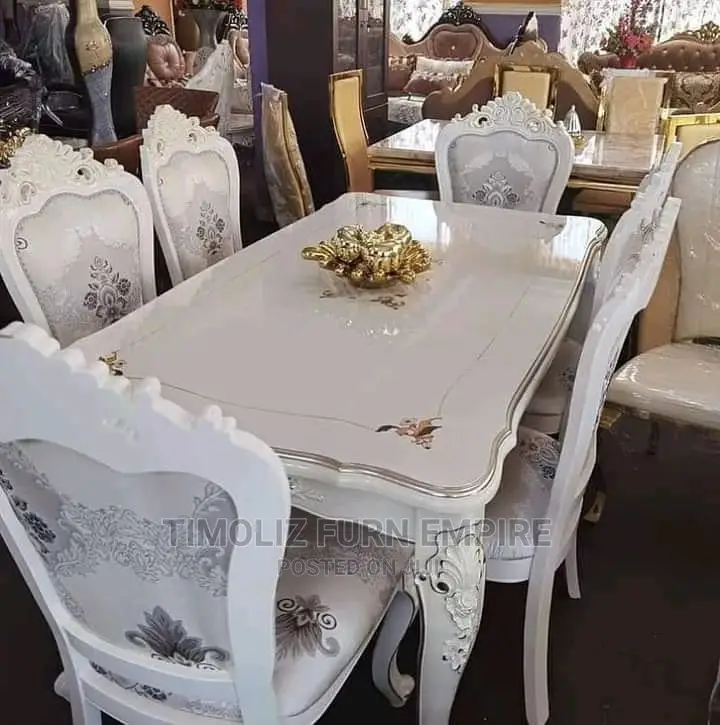 6sitters Royal Dining Table