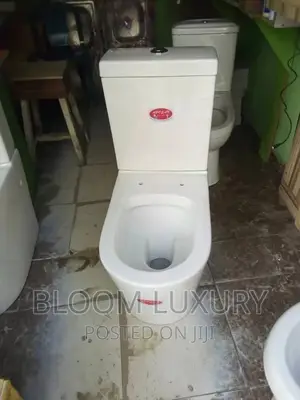 England Seat and Tank