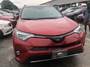 Toyota RAV4 2016 Red