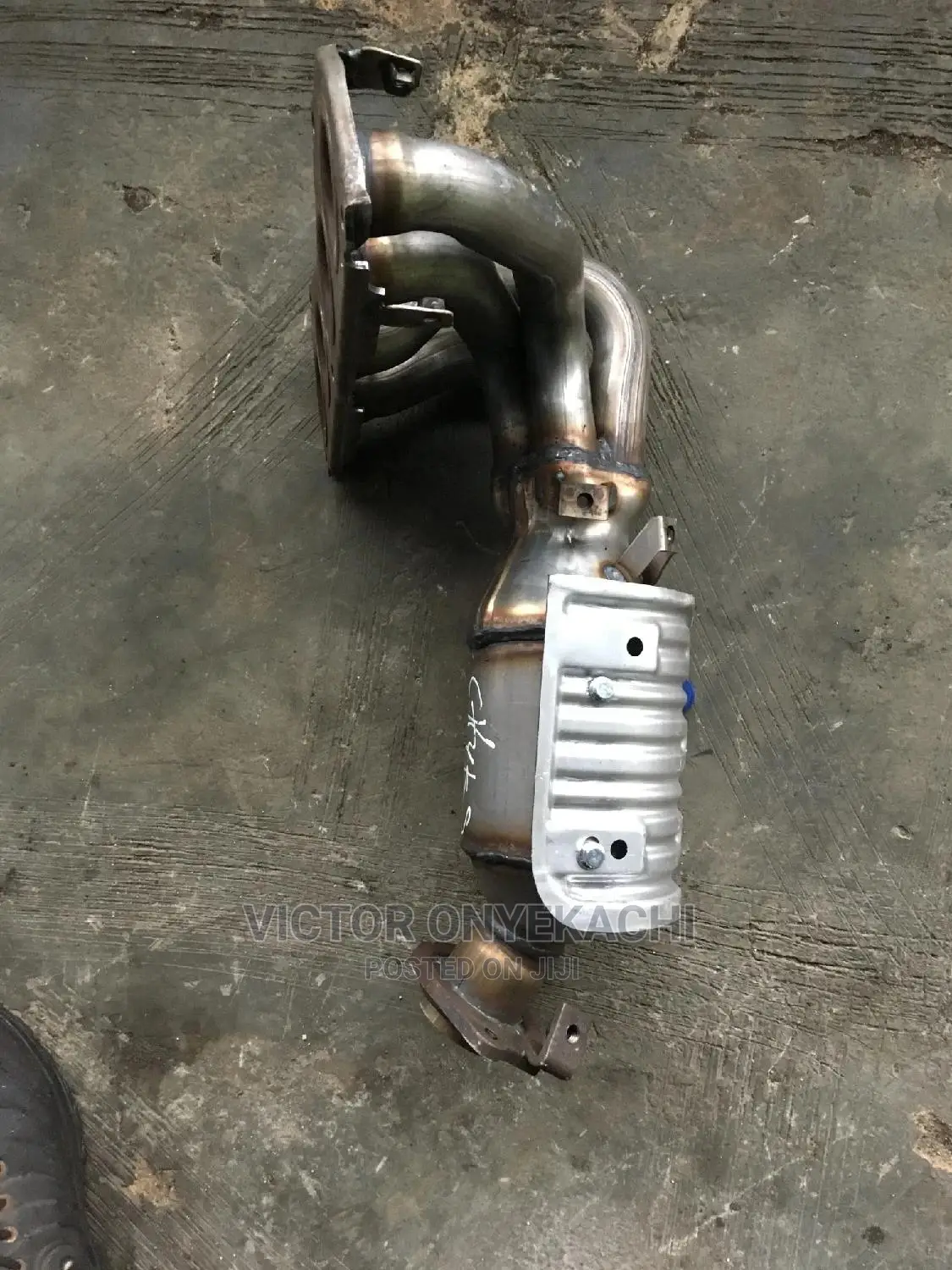 Engine Catalyst Toyota Venza 4 Plug