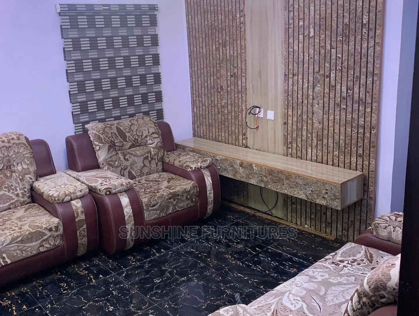 Laminated Wall Tv Console