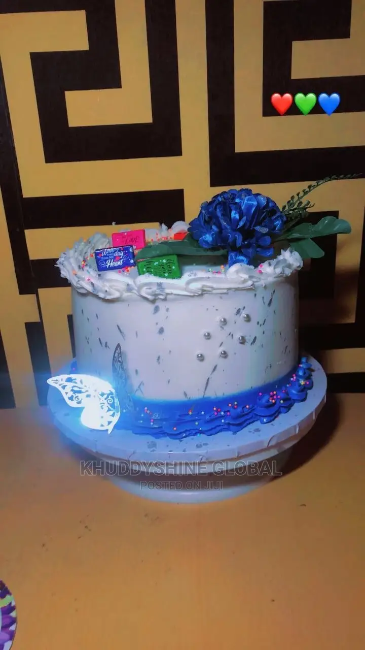Royal Blue Cake Design Birthday Cake