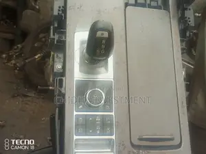 Gear Noap Range Rover Sport 2014
