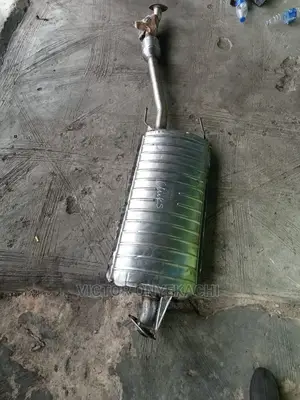 Complete Centre Pot Toyota RAV4 2005