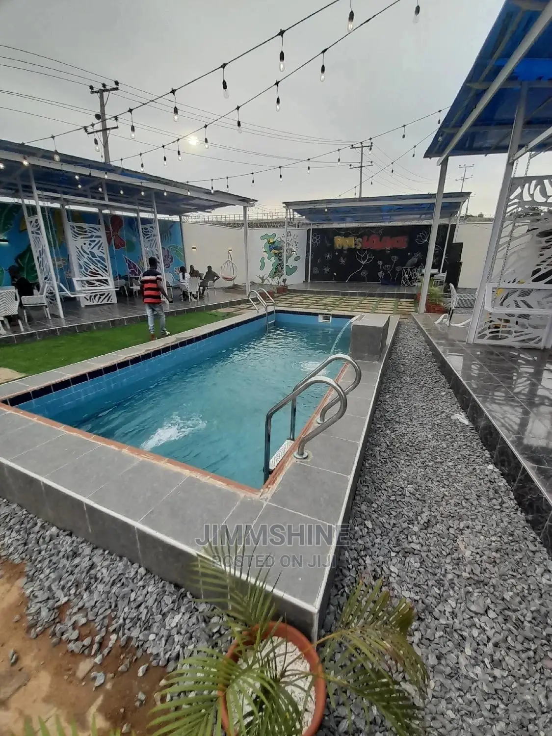 Swimming Pool With Bar