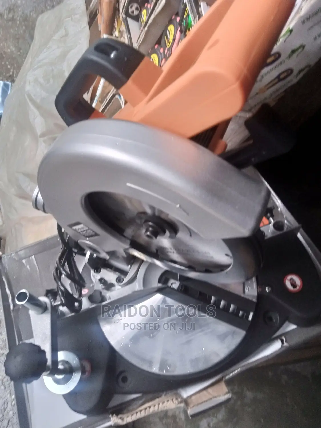 Schultz Mitre SAW 850W