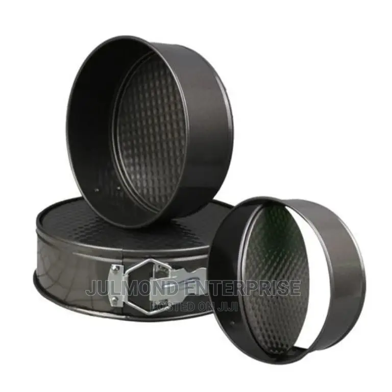 3pc Cake Mold Bakeware Set