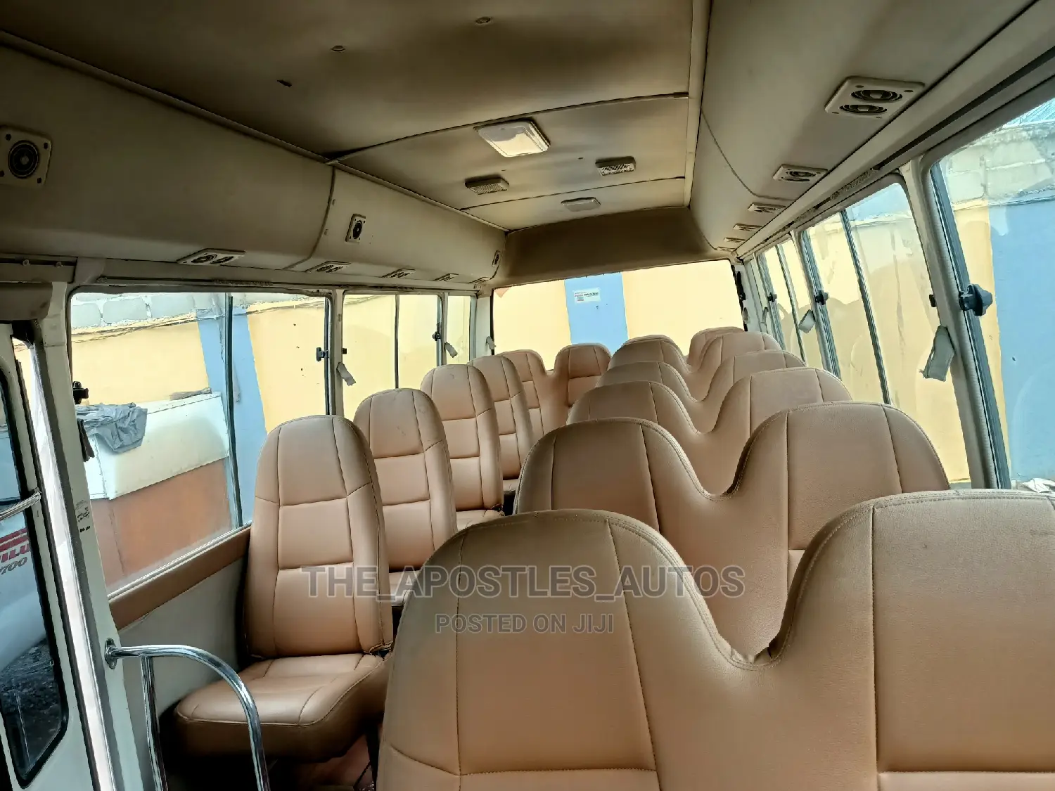 Toyota Coaster 2010 Gold
