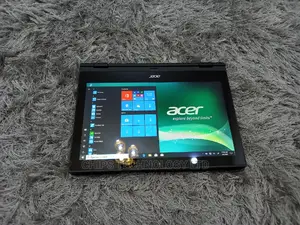 Laptop Acer Aspire R5-431t 4GB Intel Celeron SSD 128GB
