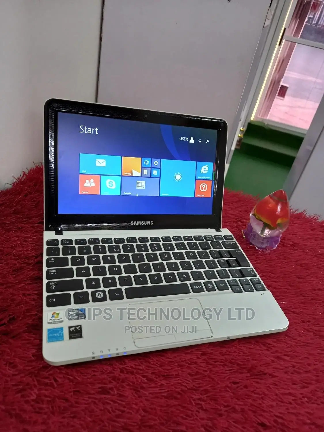 Laptop Samsung N145 Plus 2GB Intel Atom HDD 160GB