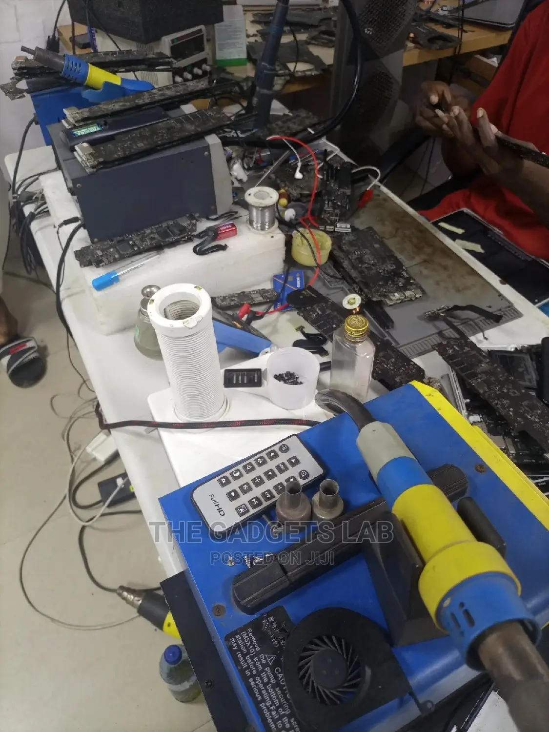 Macbook Repair and Servicing.