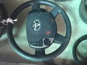 Toyota Prius 2010 Steering Airbag and Wheel.
