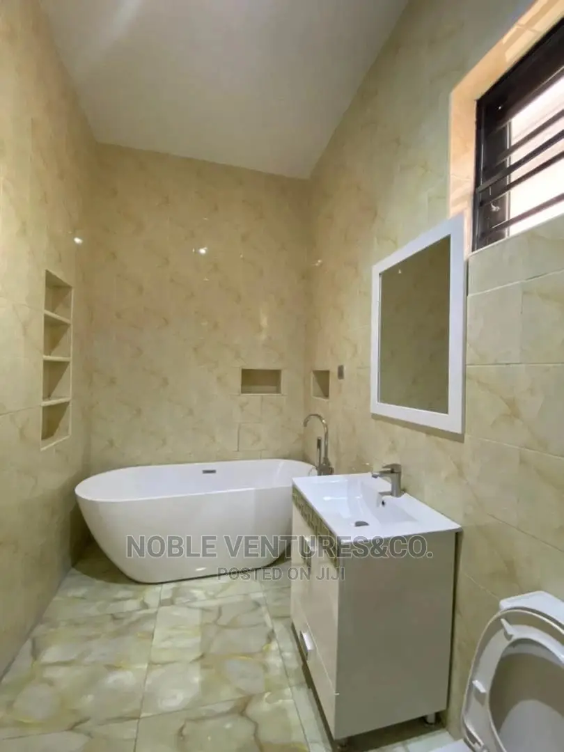 Noble Tiler Professional Team