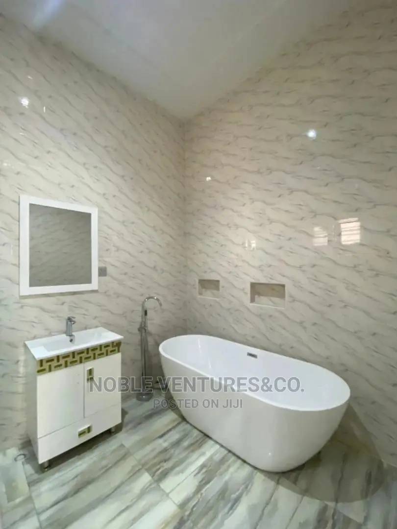 Noble Tiler Professional Team