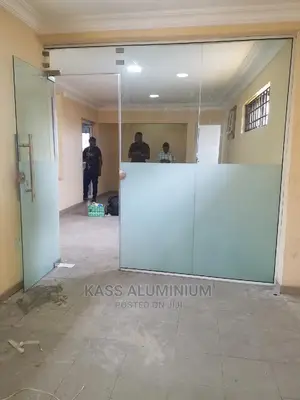 Frameless Glass Swing