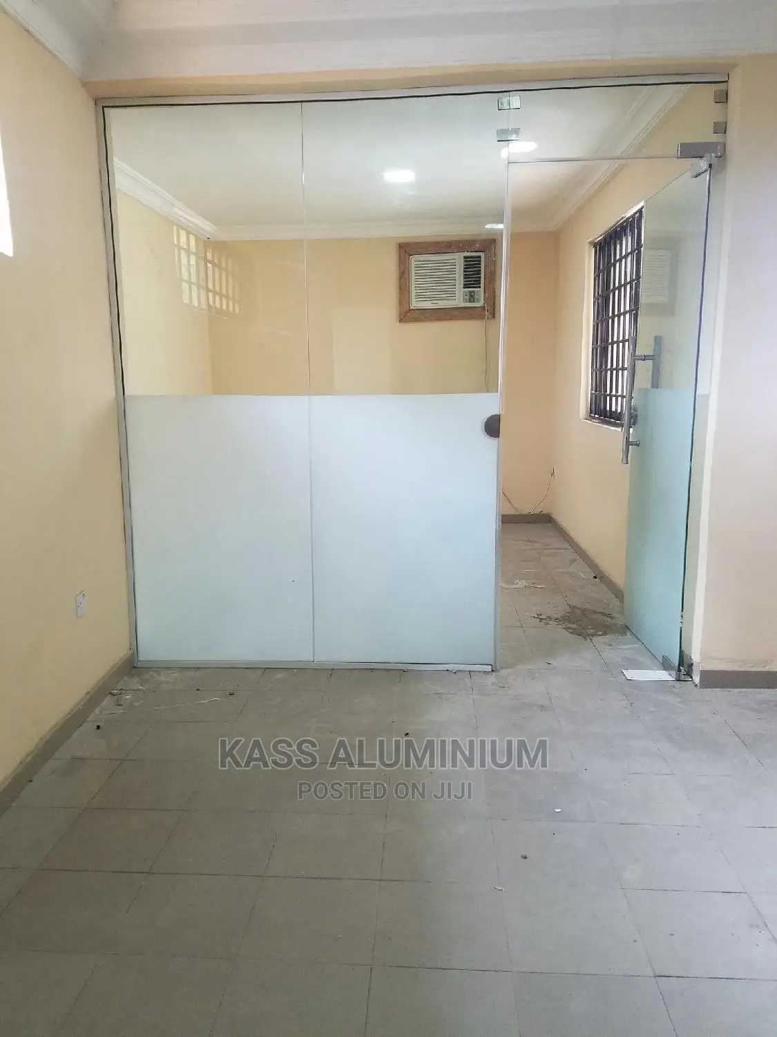 Frameless Glass Swing