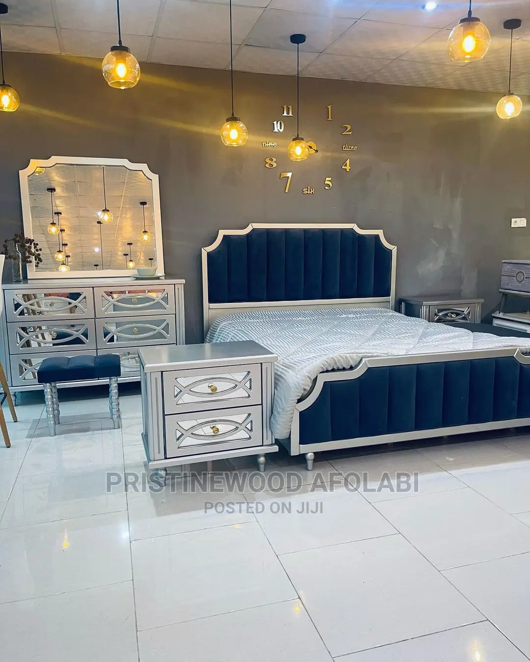 Bedframe Pristine Wood