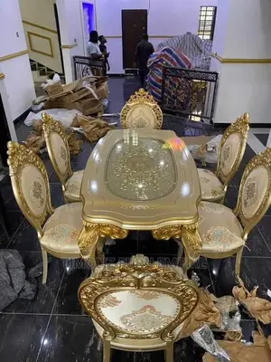 Royal Dining Table/Classic 6sitters Royal Dining Set.