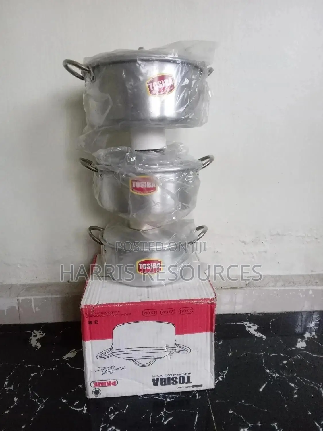 3 Toshiba Pot Set
