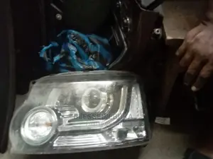 Headlamp Discovery4 2016