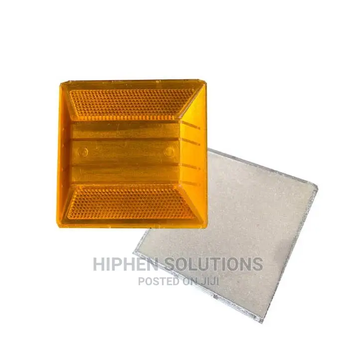 Visibility Boosting Reflective Road Stud