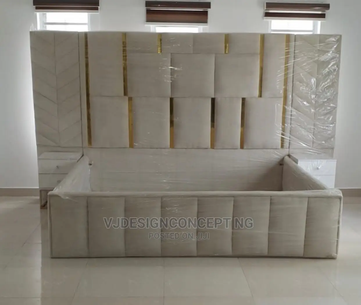 Bedframe Padded